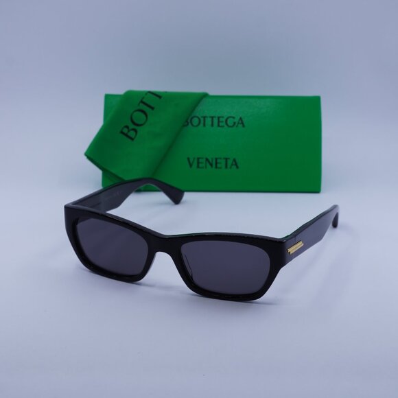 Bottega Veneta BV1143S 001 Rectangle Sunglasses - Black/Grey - Picture 5 of 10